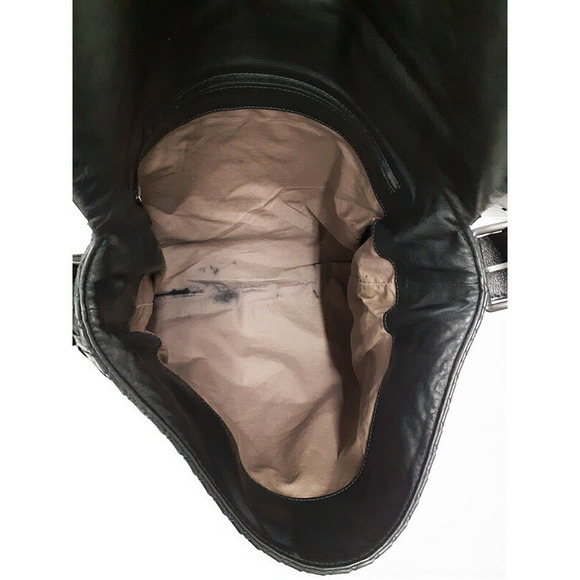 Bottega Veneta Intrecciato Shoulder Bag - Picture 3 of 9